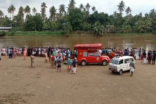 ആറാട്ടുപുഴ വിദ്യാര്‍ഥികള്‍ മൃതദേഹം വാര്‍ത്ത  ആറാട്ടുപുഴ വിദ്യാര്‍ഥികള്‍ മൃതദേഹം  ആറാട്ടുപുഴ വിദ്യാര്‍ഥികള്‍ മൃതദേഹം കണ്ടെത്തി വാര്‍ത്ത  ആറാട്ടുപുഴ വിദ്യാര്‍ഥികള്‍ മൃതദേഹം കണ്ടെത്തി  വിദ്യാര്‍ഥികള്‍ മൃതദേഹം കണ്ടെത്തി  വിദ്യാര്‍ഥികള്‍ മൃതദേഹം കണ്ടെത്തി വാര്‍ത്ത  മൃതദേഹം കണ്ടെത്തി  മൃതദേഹം കണ്ടെത്തി വാര്‍ത്ത  മന്ദാരംക്കടവ് വിദ്യാര്‍ഥികള്‍ കാണാതായി വാര്‍ത്ത  മന്ദാരംക്കടവ് വിദ്യാര്‍ഥികള്‍ കാണാതായി  വിദ്യാര്‍ത്ഥികള്‍ മൃതദേഹം കണ്ടെത്തി വാര്‍ത്ത  വിദ്യാര്‍ത്ഥികള്‍ മൃതദേഹം കണ്ടെത്തി  തൃശൂര്‍ വിദ്യാര്‍ത്ഥികള്‍ മൃതദേഹം കണ്ടെത്തി  missing students found dead news  missing students found dead  students death news  river students death news  arattupuzha students death news  arattupuzha students death  arattupuzha students missing news  arattupuzha students missing