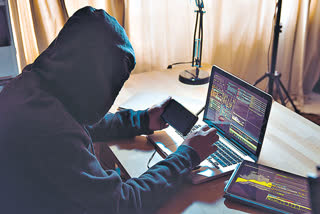 cybercriminals-who-cheat-a-bank-employee-in-hyderabad