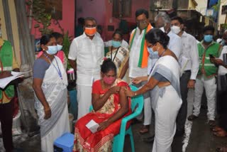 door-to-door vaccination drive: ଗୁଜୁରାଟ ପରେ ଚେନ୍ନାଇରେ ହେଲା ଶୁଭାରମ୍ଭ