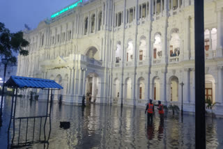 தெப்பகுளமாகிய சென்னை ரிப்பன் மாளிகை