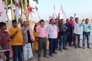 DYFI Protest at Kalgachia