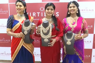 sanchita shetty news, sanchita shetty in jewellery expo