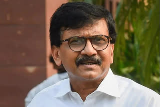 Sanjay Raut went with his wife to visit Sharad Pawar