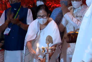 Mamata Banerjee inaugurated jagadhatri puja at posta and urged people to obey covid rule