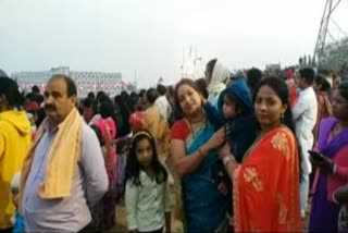 chhath-vratis-offered-arghya-to-rising-sun-in-ponds-of-ranchi