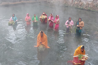 People of Bihar Uttar Pradesh and Jharkhand celebrated Chhath festival in Himachal Pradesh