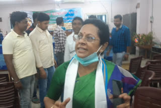 controversy over tmc leader alo rani sarkar's comment