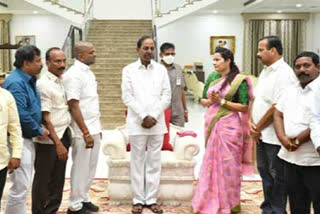 TGOS MEET CM KCR