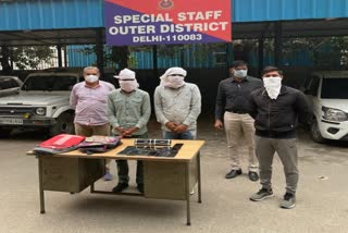 Delhi Police exposed the Gaddibaaz gang, two vicious crooks arrested