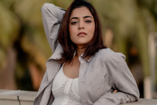 nisha agarwal