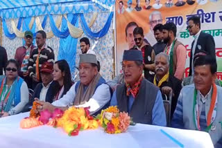 ex-cm-harish-rawat-honored-ex-servicemen