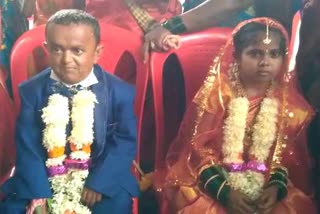 bagalkot-mass-wedding-shortest-couple-marriage