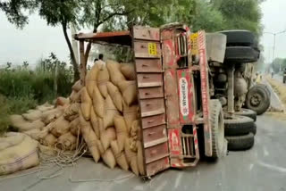 fatehabad-car-truck-accident