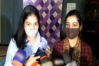 TWO FEMALE JOURNALIST DETAINED BY KARIMGANJ POLICE AS10036