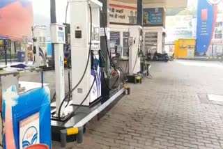 petrol-pump-dealer-going-on-strike-customers-return-without-fuel