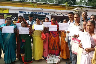 Certificate of election given to all newly elected Panchs in Masaurhi