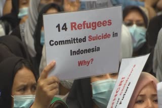 Afghan refugees rally in Jakarta for resettlement