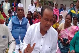 mla-irfan-ansari-said-that-central-government-is-not-giving-money-for-development-of-tribals