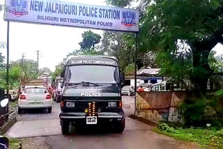 Two prisoners escaped from Police Van