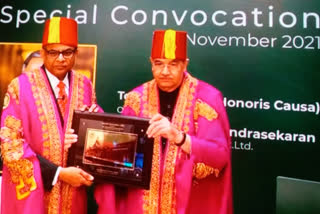 tata-group-chairman-natarajan-chandrasekaran-receives-honorary-dsc-in-special-amu-convocation
