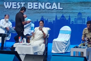 chief minister mamata banerjee scolded tmc mla for protesting against the municipal corporation
