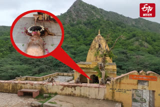 Ancient Shiv Temple in Pushkar