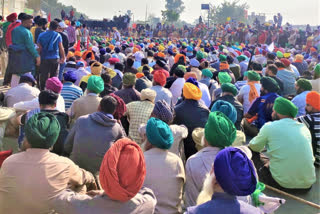 Farmers at Singhu border