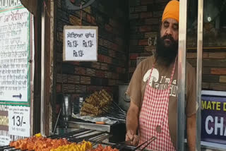 ਗੁਰਪੁਰਬ ਮੌਕੇ ਦੁਕਾਨਦਾਰ ਨੇ ਲਗਾਇਆ ਅਨੌਖਾ ਲੰਗਰ