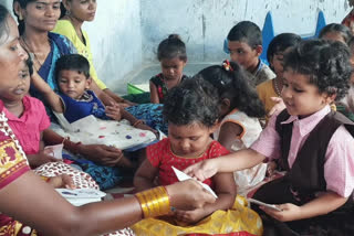 Collector daughters in anganvadi