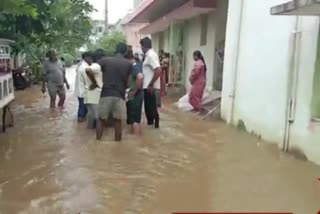 Andhra flash floods; ମୃତ୍ୟୁସଂଖ୍ୟା ୨୯କୁ ବୃଦ୍ଧି, ଶତାଧିକ ନିଖୋଜ