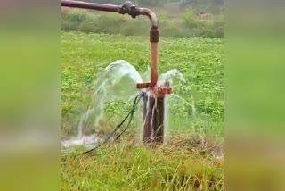 borewell-continues-to-overflow-at-doddaballapur