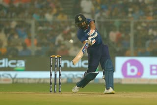 India vs New Zealand  new zealand need 185 runs to win  rohit sharma gets 50  രോഹിത് ശർമ്മക്ക് അർധസെഞ്ചുറി  ന്യൂസിലൻഡിന് 185 റണ്‍സ് വിജയലക്ഷ്യം  ഇന്ത്യ ന്യൂസിലൻഡ് ടി20