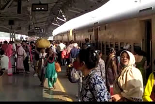 Train services remain hit on Chennai-Vijayawada route