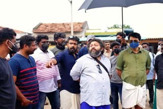 Lijo Jose with Mammootty  Nanpakal Nerathu Mayakkam  Lijo Jose Mammootty new movie  Peranbu  Puzhu  Nanpakal Nerathu Mayakkam release  Mammootty movie CBI 5  Vinay Fort  Chemban Vinod  Joju George  Jaffer Idukki  ലിജോ ജോസ്‌ ഇനി മമ്മൂട്ടിക്കൊപ്പം  ചുരുളിക്ക് ശേഷം നന്‍പകല്‍ നേരത്ത് മയക്കം  Churuli  Lijo Jose Pellissery  Mammootty  മമ്മൂട്ടി  ലിജോ ജോസ്‌  Mammootty Company  മമ്മൂട്ടി കമ്പനി  ചുരുളി  മലയാള സിനിമ  മലയാള സിനിമാ താരങ്ങള്‍  Malayalam movie news  Malayalam Entertainment news  Malayalam film news  Malayalam celebrity news