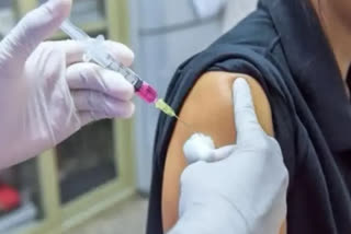 Madhya Pradesh: 200 Vials of Covishield vaccine found in garbage