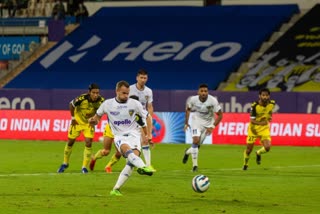 ISL  Chennaiyin FC  Hyderabad FC  Vladimir Koman  Chennaiyin FC Beat Hyderabad FC  വ്ളാഡിമിർ കോമാൻ  ഐഎസ്എല്‍  ചെന്നൈയിന്‍ എഫ്‌സി vs ഹൈദരാബാദ് എഫ്‌സി