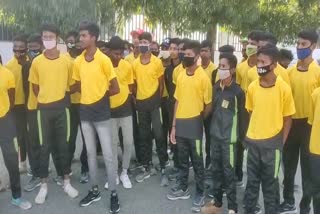 gurukul-vidyalaya-of-gaurela-pendra-marwahi-students-complained-collector-for-disorder-in-hostel