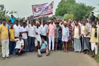 kustagi nidsheshi villagers protest for graveyard