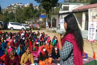 chief-electoral-officer-sowjanya-attended-the-womens-chaupal-in-korwa-village