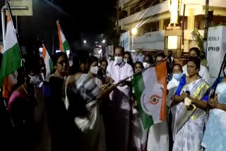 atrocities against women in kerala  DCC conducted night walk protest  Kollam congress committee  vismaya case  mofiya parveen suicide  P Rajendra prasad against Kerala Government  കേരളത്തിൽ സ്‌ത്രീകൾക്കെതിരെയുള്ള അതിക്രമങ്ങൾ  നൈറ്റ്‌വാക്ക് പ്രതിഷേധം നടത്തി കോൺഗ്രസ്  കൊല്ലം കോൺഗ്രസ് കമ്മറ്റി പ്രതിഷേധം  വിസ്‌മയ കേസ്  മൊഫിയ പർവീൻ ആത്മഹത്യ