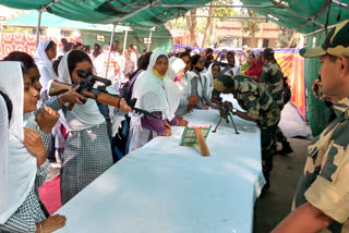 Students experience Warfare on 50 Years of Bangladesh Liberation War from Border Security Force