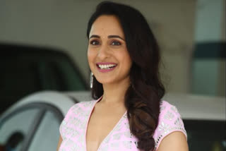 pragya jaiswal