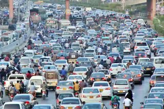 Heavy traffic jam on Vijayawada-Hyderabad road