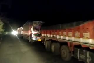 Traffic Jammed in Kumbharli Ghat Ratrangiri