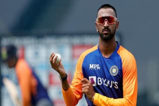 Krunal Pandya steps down as Baroda skipper  Baroda Cricket Association (BCA) secretary Ajit Lele  Vijay Hazare Trophy  ഇന്ത്യന്‍ ഓള്‍ റൗണ്ടര്‍ ക്രുണാല്‍ പാണ്ഡ്യ  19 / 5000 Translation results വിജയ് ഹസാരെ ട്രോഫി