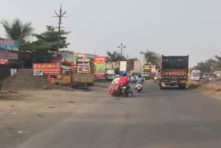 bike rider hit Shirdi Rahata Road