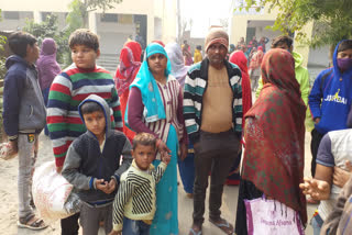 People not getting ration from  distributer in ibrahimpur delhi