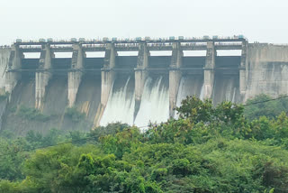 అహోబిలం రిజర్వాయర్ గేట్లు ఎత్తివేత