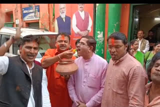 West Bengal BJP celebrates Tripura Municipal Election Result 2021