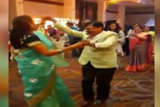 Sanjay Raut dance